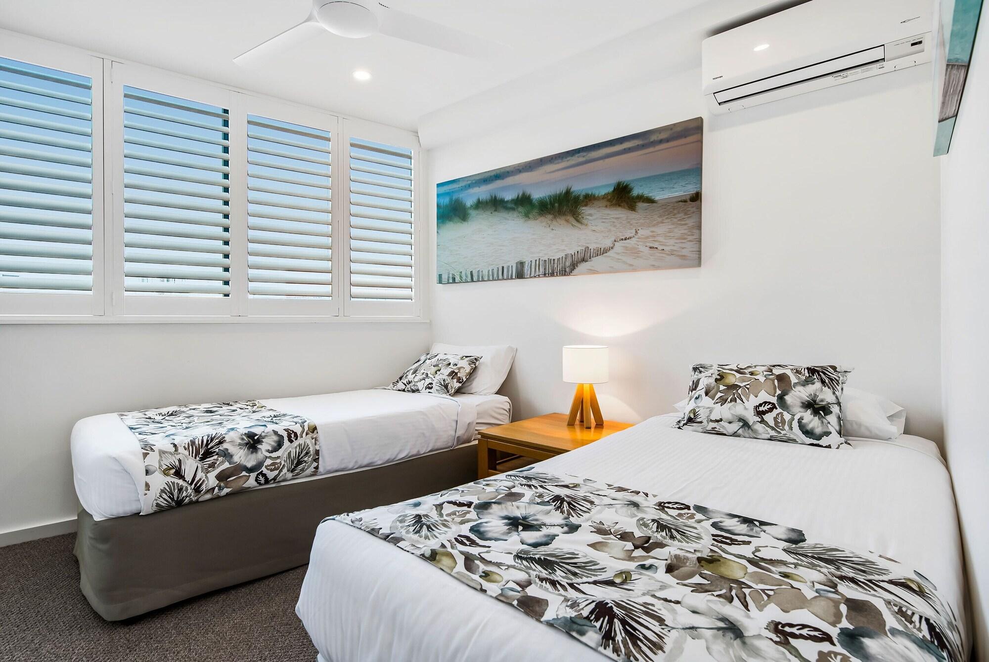 Peninsular Beachfront Resort Мулулаба Экстерьер фото